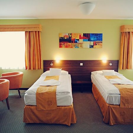 Hotel Active براكتايس المظهر الخارجي الصورة