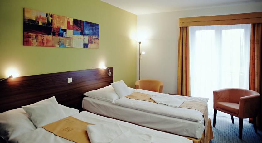 Hotel Active براكتايس المظهر الخارجي الصورة