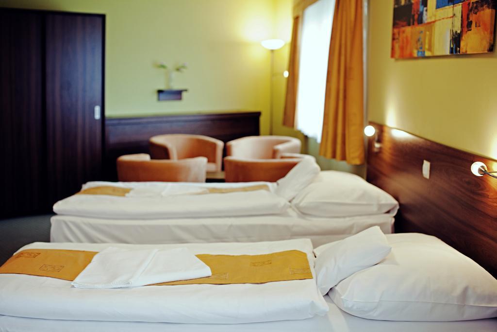 Hotel Active براكتايس المظهر الخارجي الصورة