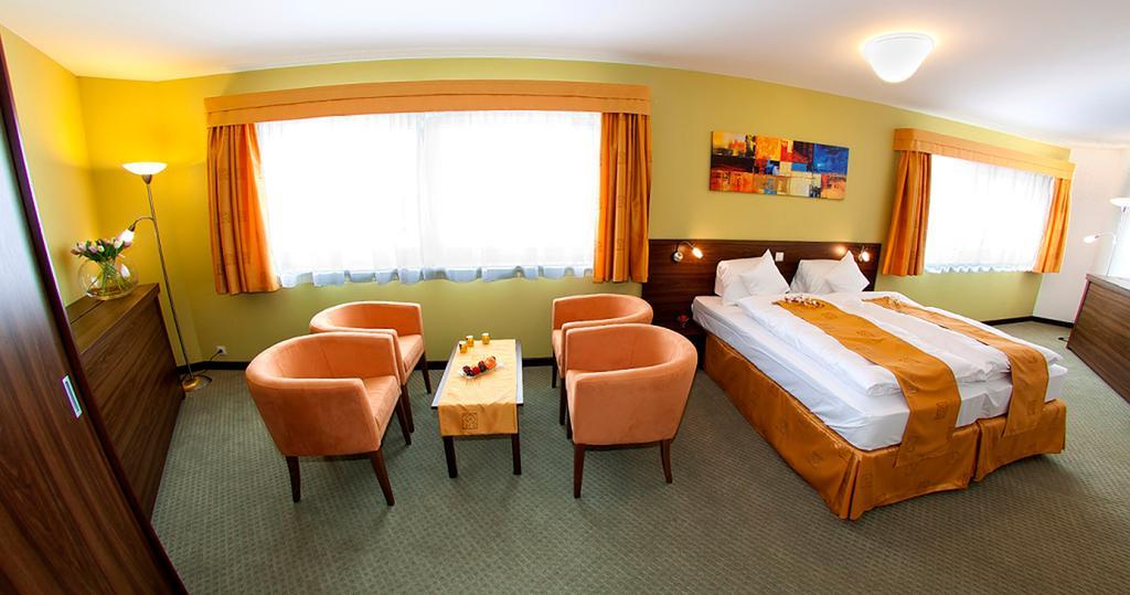 Hotel Active براكتايس المظهر الخارجي الصورة